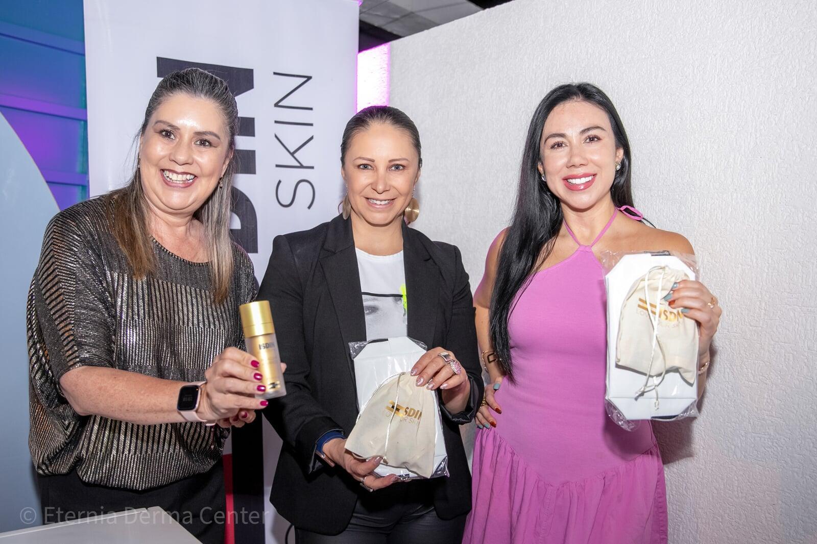 Inauguracion Eternia Cumbaya